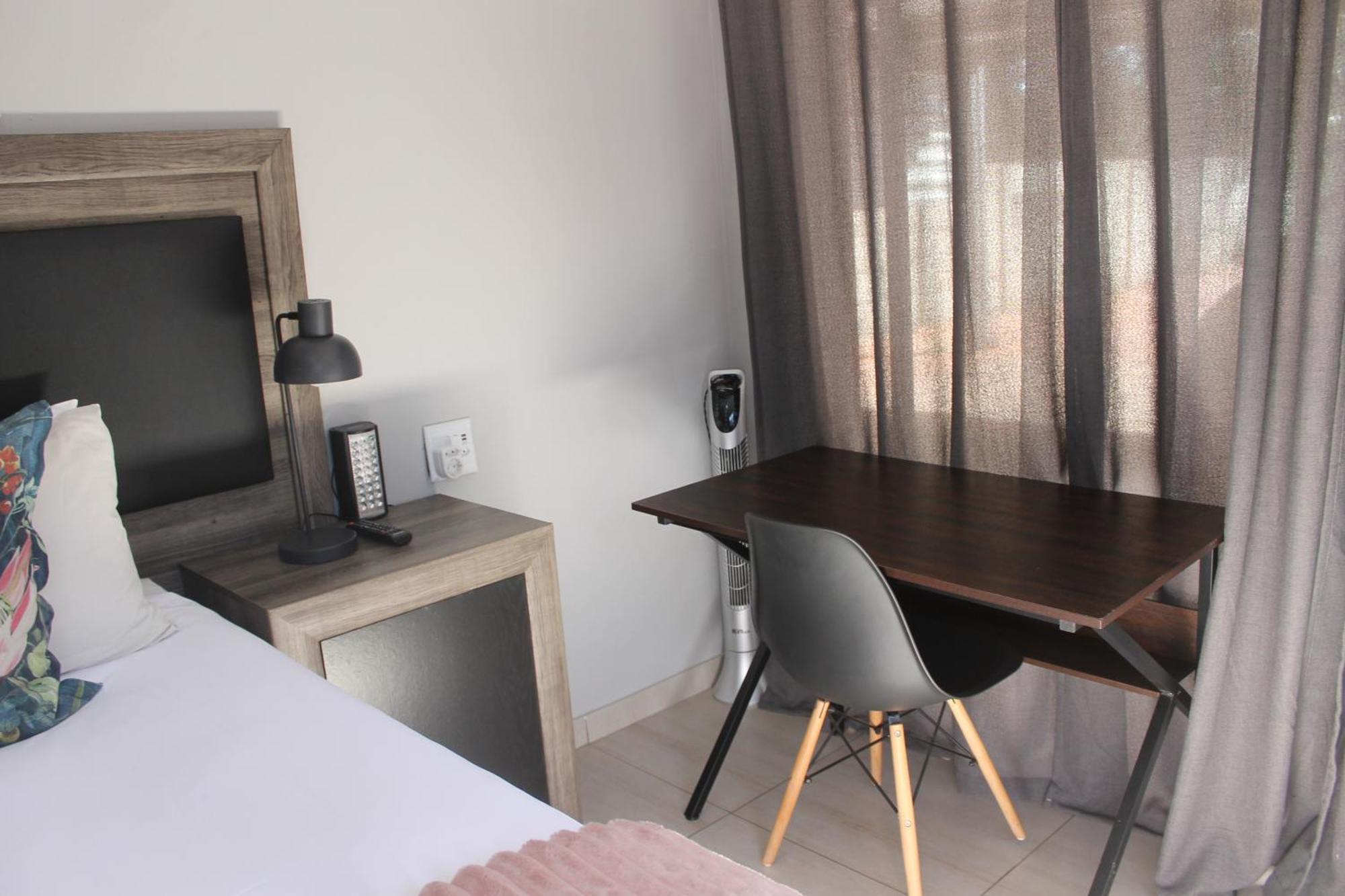 Berry Lane Guesthouse ครูนชตัด ภายนอก รูปภาพ