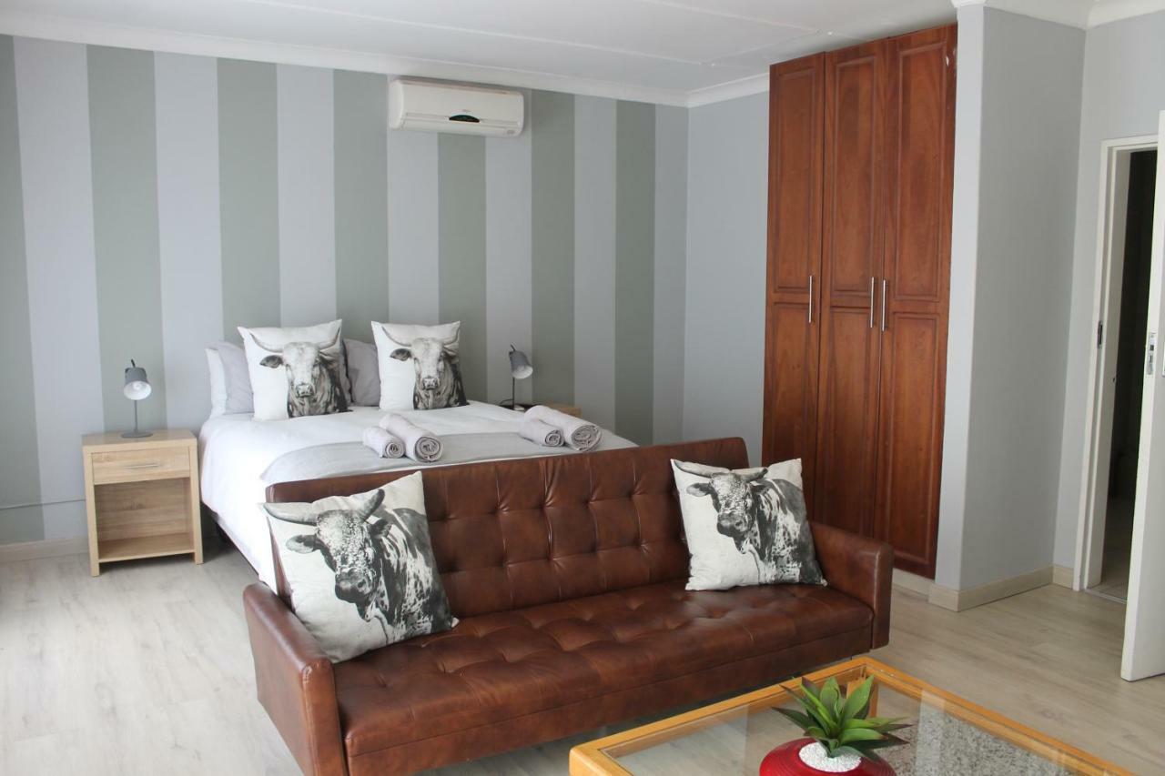 Berry Lane Guesthouse ครูนชตัด ภายนอก รูปภาพ