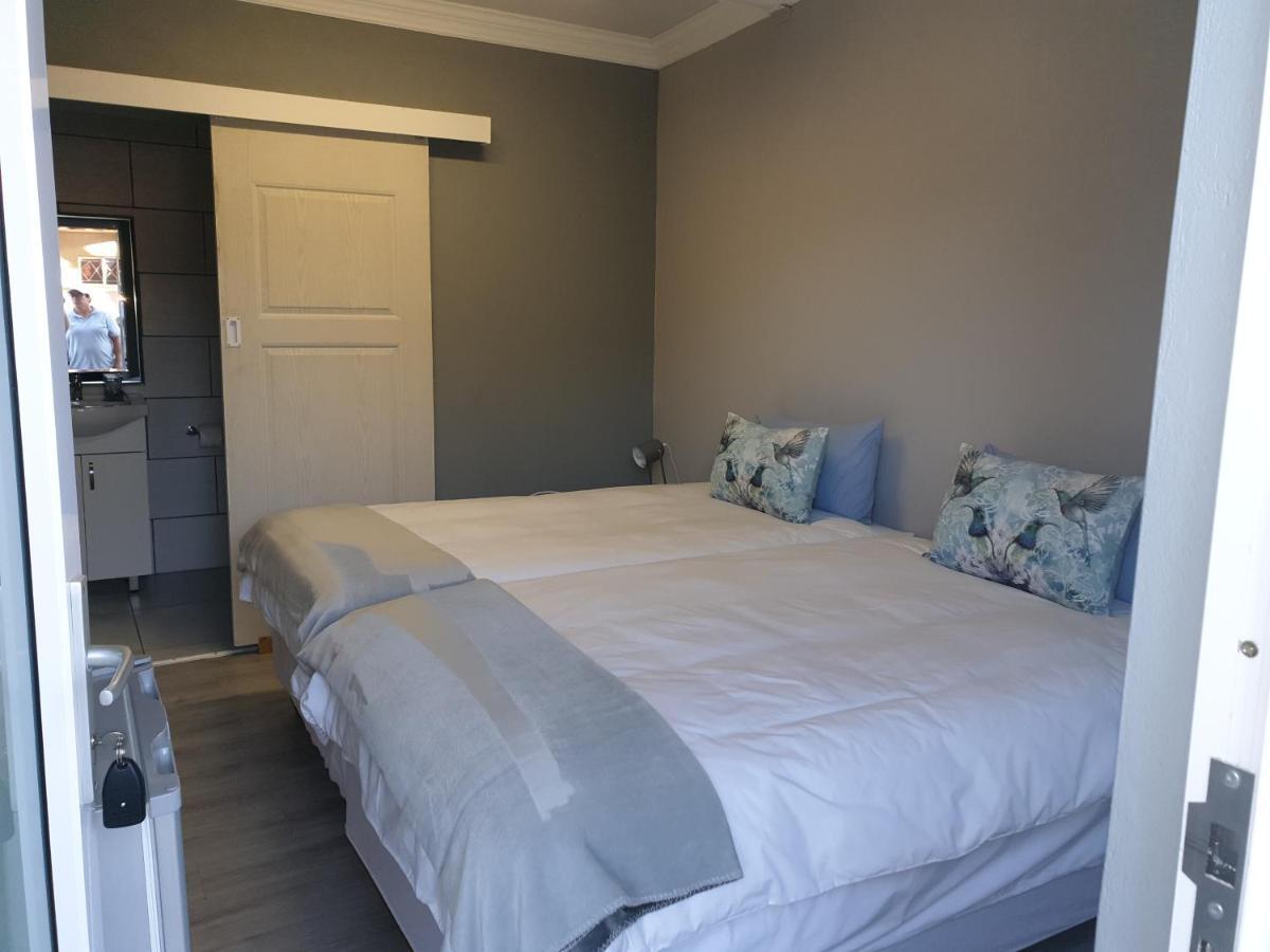 Berry Lane Guesthouse ครูนชตัด ภายนอก รูปภาพ